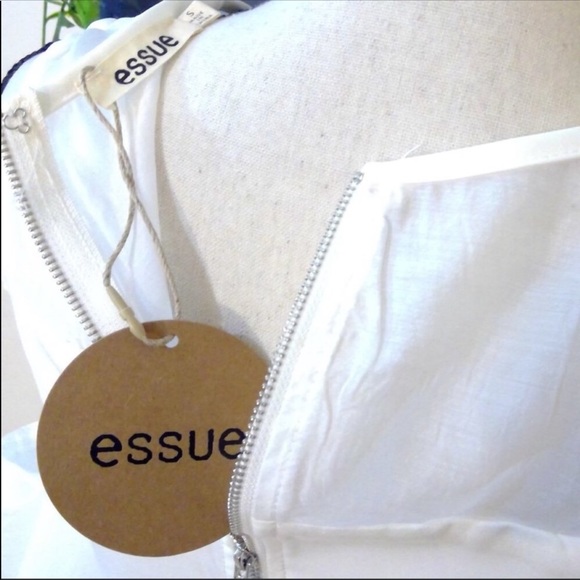 Essue cold shoulder flare top! - Picture 4 of 5